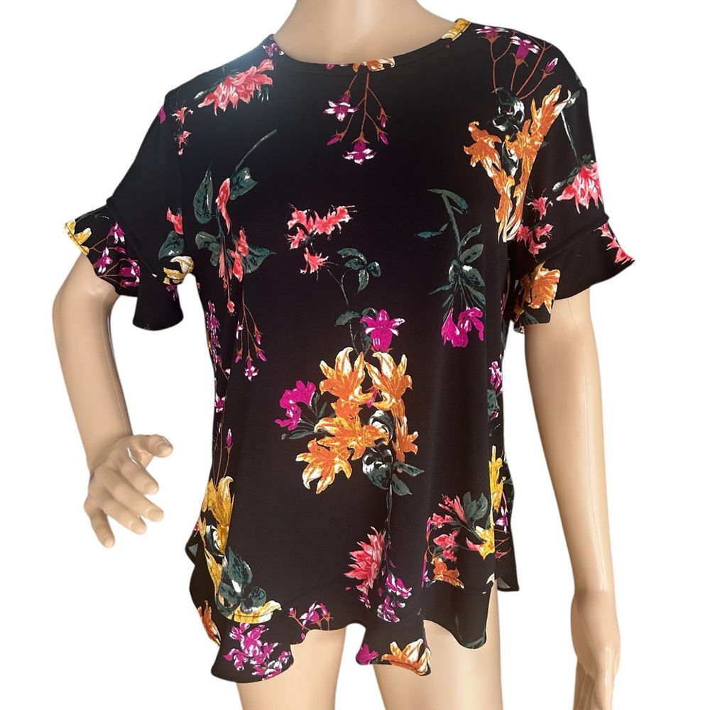 Cable & Gauge Floral Ruffle Hem Blouse Black Multicolor Size M